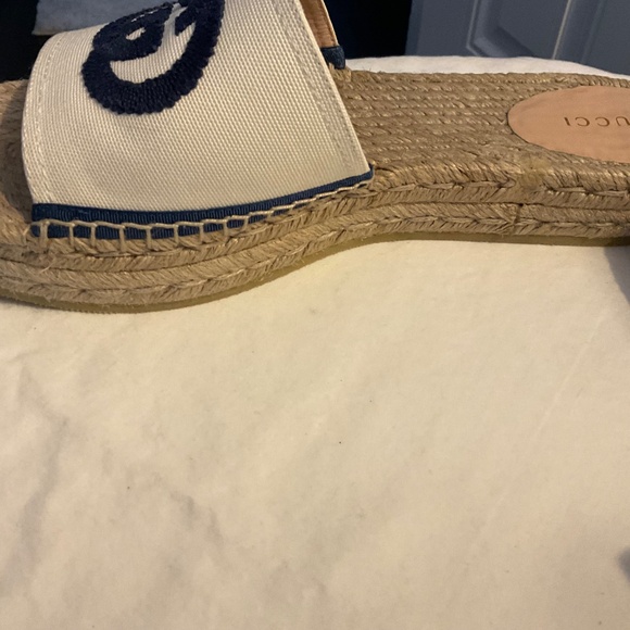 Gucci cream and blue canvas espadrilles slides size 41 - Picture 5 of 9